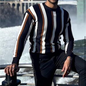 ZARA Unisex Crewneck